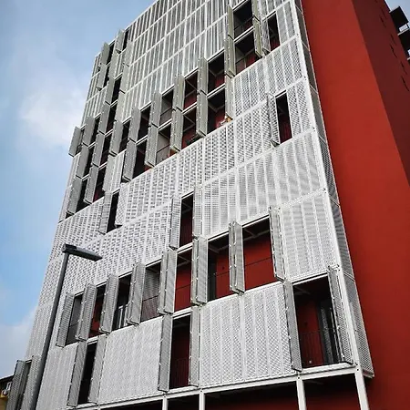 Apartma Center
